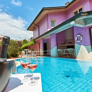 Hotel Lilla Desenzano del Garda