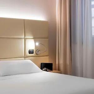 **** Hotel Western Cavalieri Della Itália