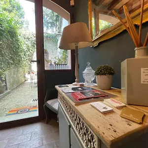 Casa de hóspedes Le Di Bsuites